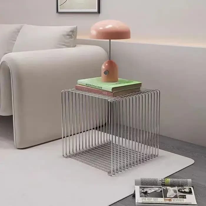 Table d'appoint brillante pour salon