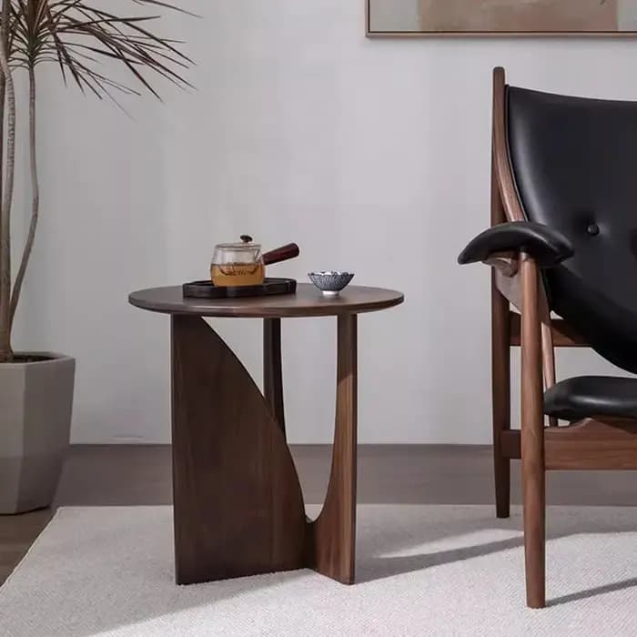 Table basse ronde nordique en bois massif