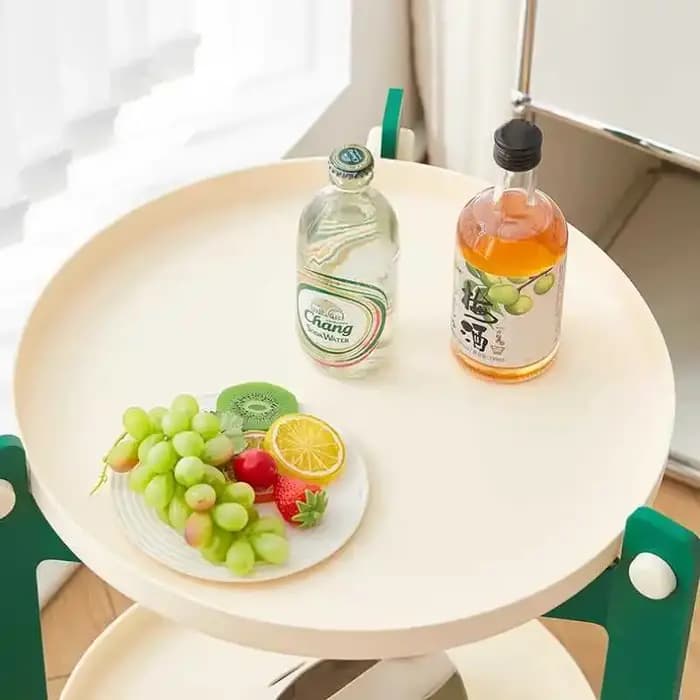 Table basse mobile, salon, canapé de maison, table de bord, célébrité d'internet, chariot à roulette