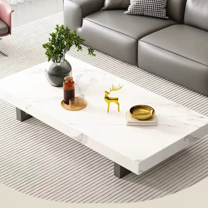 Table basse moderne en marbre