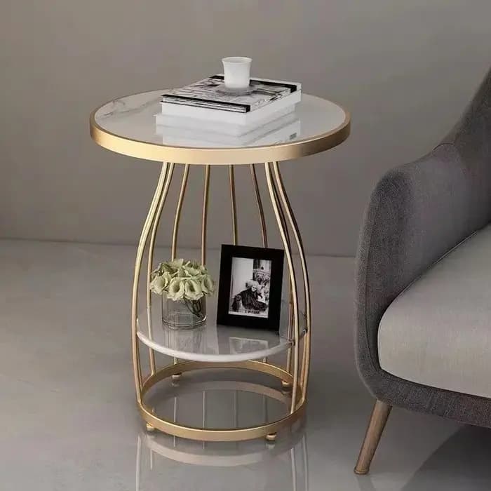 Bord quelques petites tables basses salon canapé coin quelques simples balcon mobiles petite table r