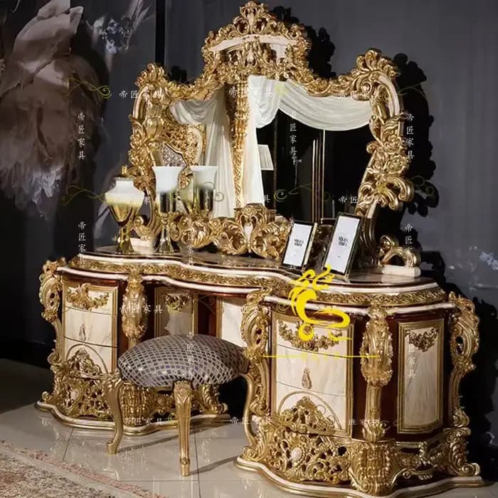 Coiffeuse de bureau nordique