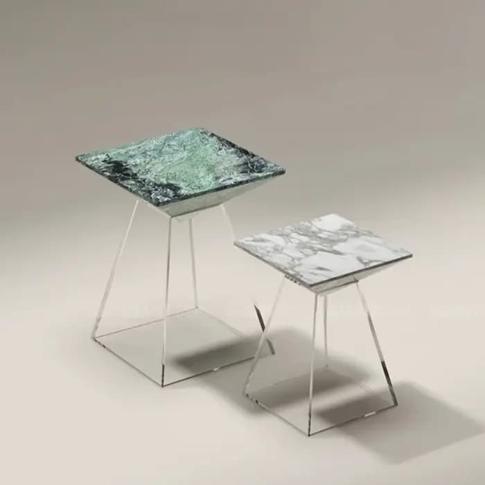 Tables basses en marbre