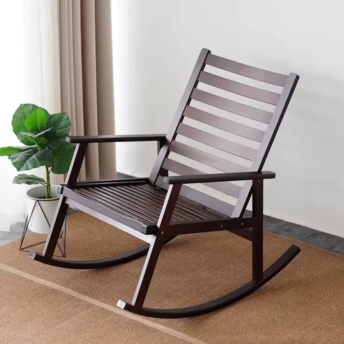 Fauteuil à bascule moderne et confortable