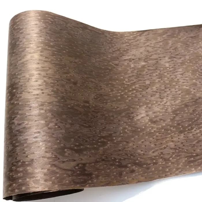 Placage en bois d'ingénierie œil de chat 58x250cm pour les applications de surfaces durables dans les solutions de rénov
