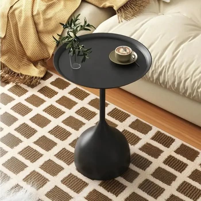 Table basse nordique en fer forgé