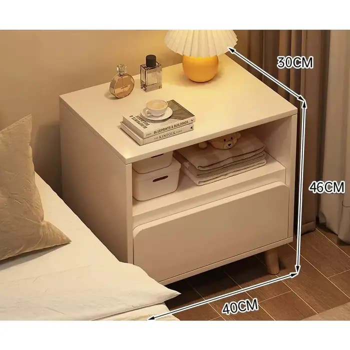 Table de chevet simple et moderne avec pieds en bois massif