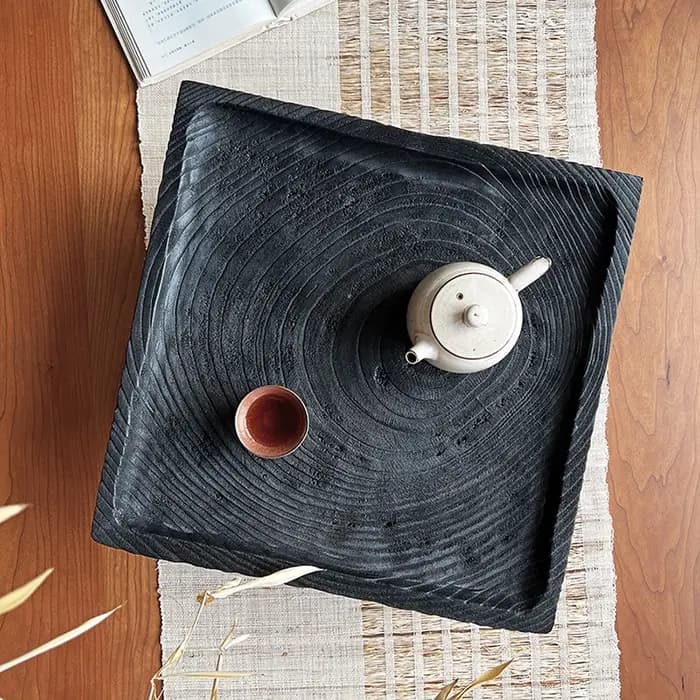 Table à thé japonaise carbonisée