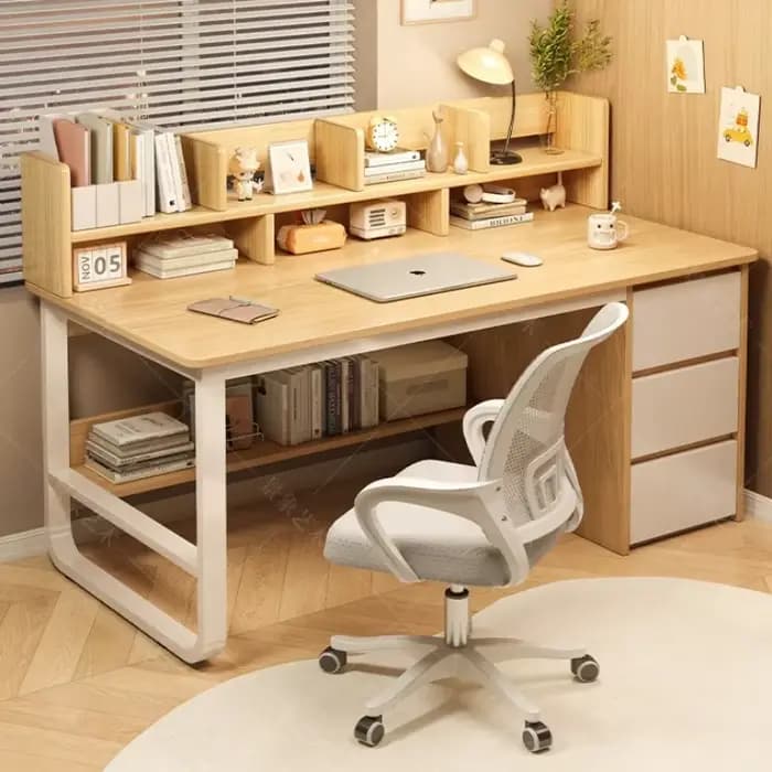 Bureau de travail robuste avec étagère intégrée