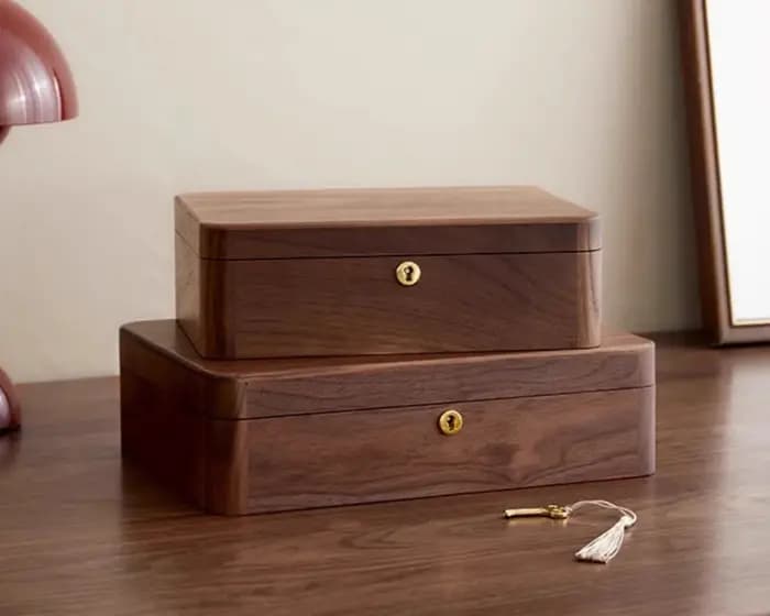 Boîte de rangement de bureau en bois massif