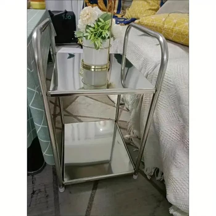 Table à bords en acier inoxydable de style industriel rétro - meuble de canapé multifonctionnel, des