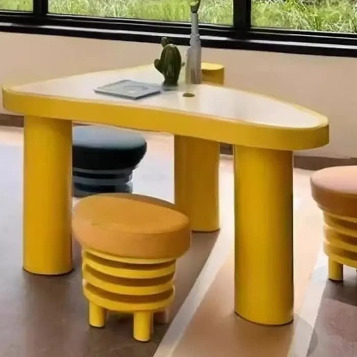 Petit tabouret rond en bois créatif