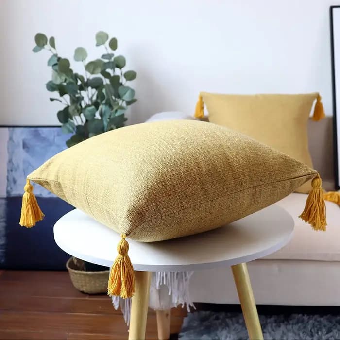 Juste de coussin en lin jaune pour canapé