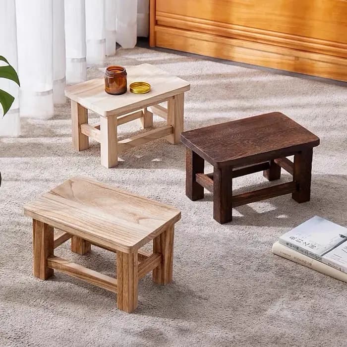 Petit tabouret en bois massif minimaliste moderne