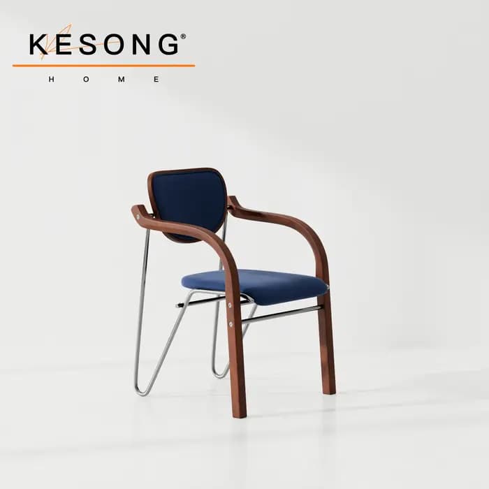 Chaise de salle à manger en bois