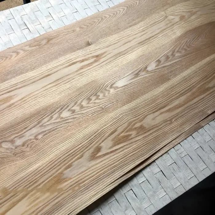 Placage naturel en bois véritable, avec tissu non tissé Fraxinus Mandshurica Rupr. ManTownhouse Chin