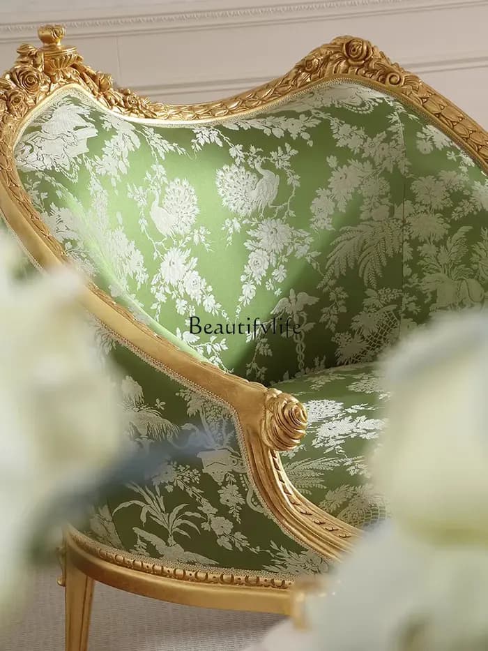 * Canapé français rétro en bois massif sculpté de fleurs, chaise de loisirs en tissu pour villa euro