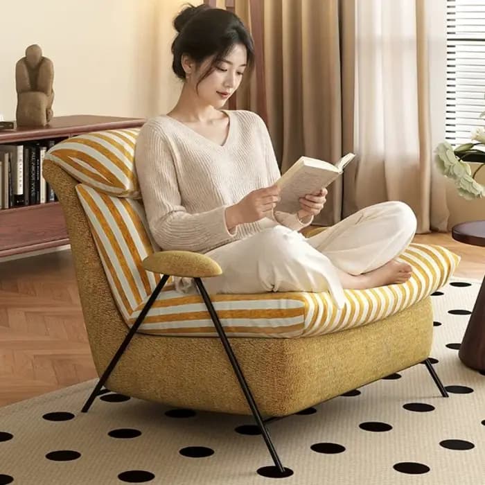 Fauteuils de salon moelleux en cuir