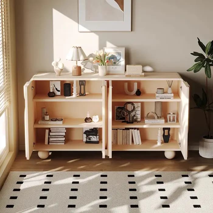 Armoires de salon blanches mignonnes derrière le canapé, rangement Glam avec portes, Meuble de salon