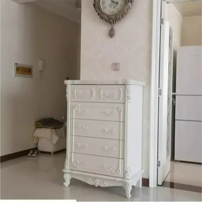 LTT – commode de style européen