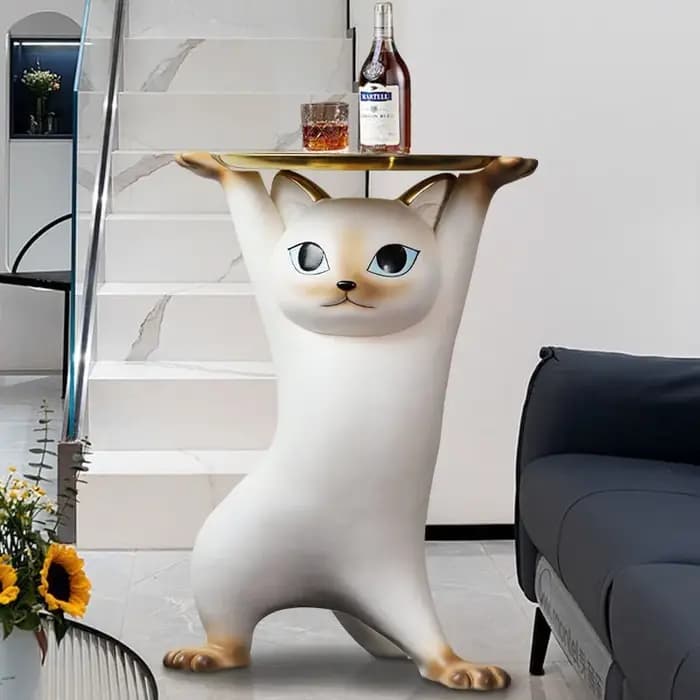 Table basse en forme de chat enchanteresse