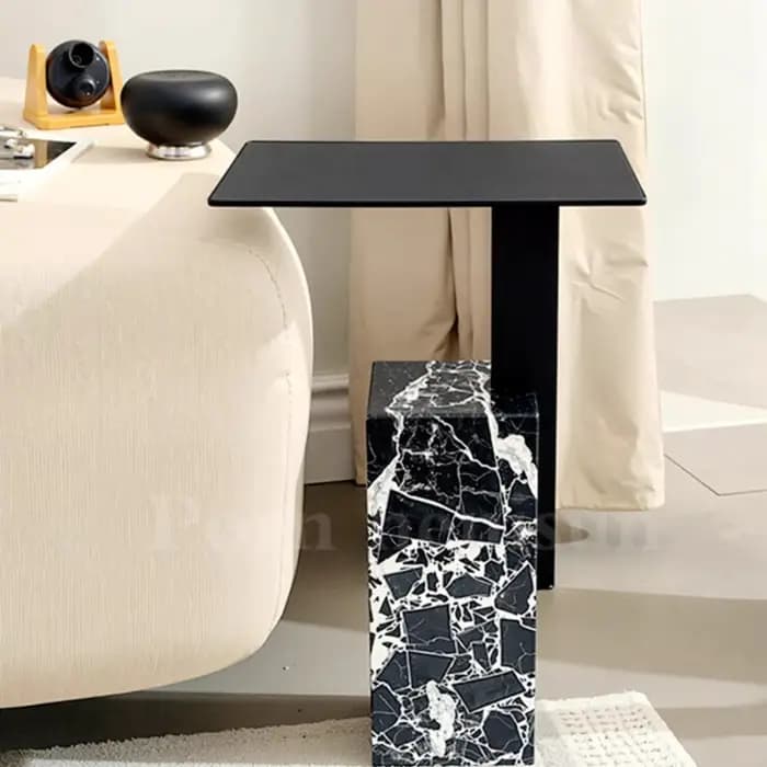 Table d'appoint industrielle pour couloir et salon