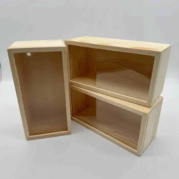 Nouvelle bibliothèque murale en bois massif à carreaux