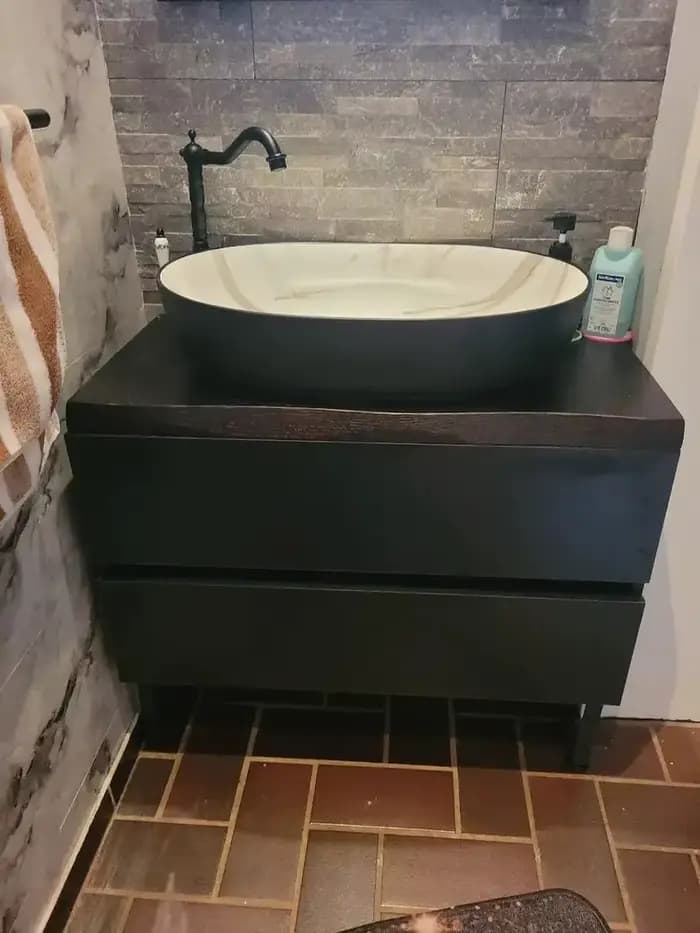 Pieds de table en métal DIY