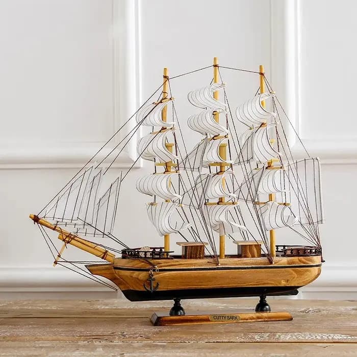 Voilier en bois ornements artisanaux meuble TV