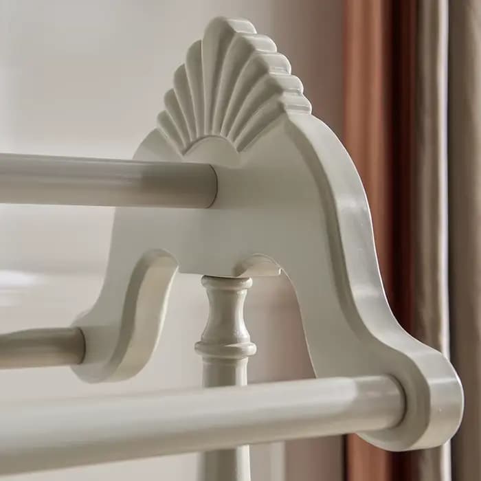 Porte-manteau en bois massif de chêne