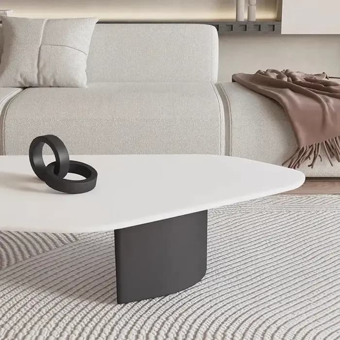 Table basse carrée élégante pour salon