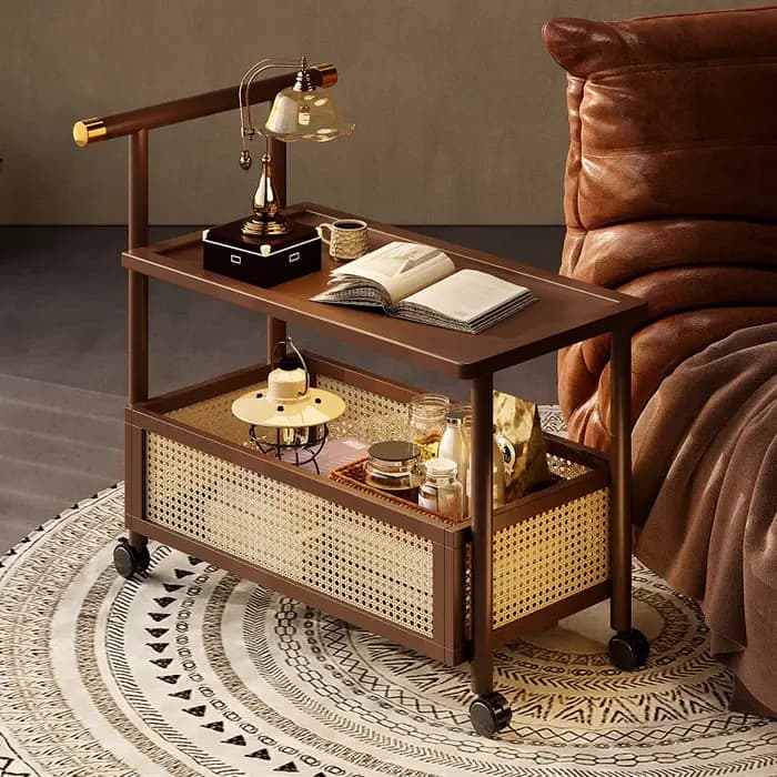 Table basse en bois de style antique