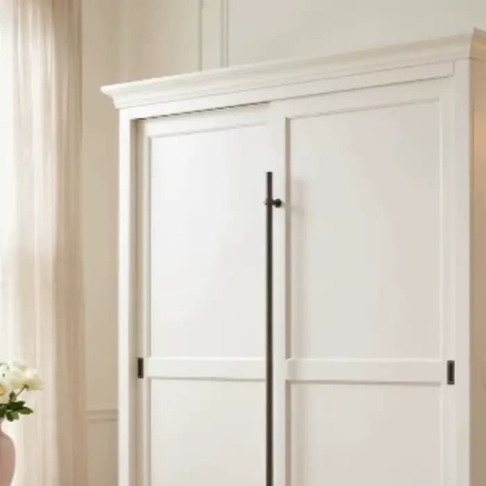 Armoire de rangement de style français rétro