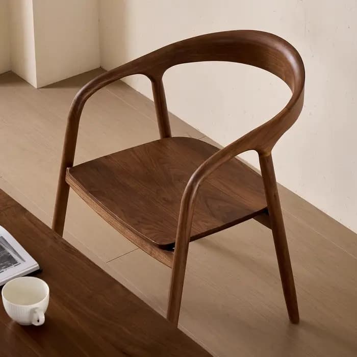 Chaises de salle à manger modernes en bois