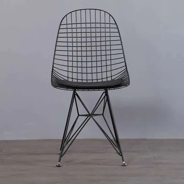 Chaises de salle à manger en métal doré