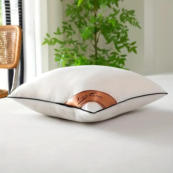Coussin de canapé de luxe blanc pur de haute qualité 45*45cm