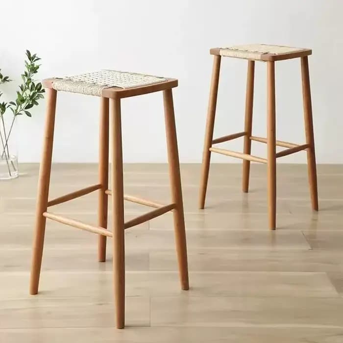 Tabourets de bar en rotin