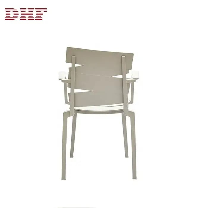 Accoudoir enchêlé confortable PP fauteuil moderne pour restaurants