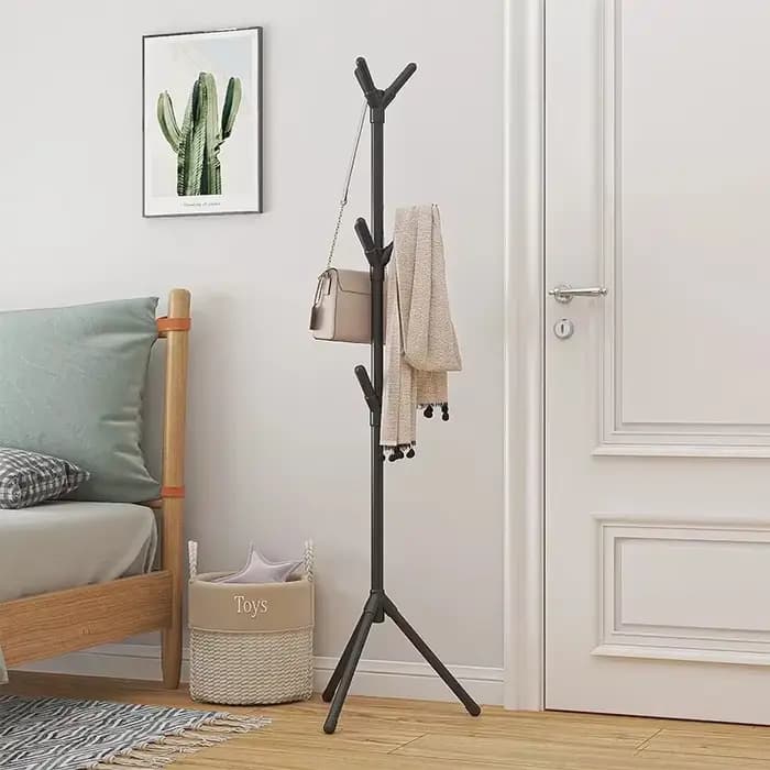 Porte-vêtements sur pied en forme de branche d'arbre