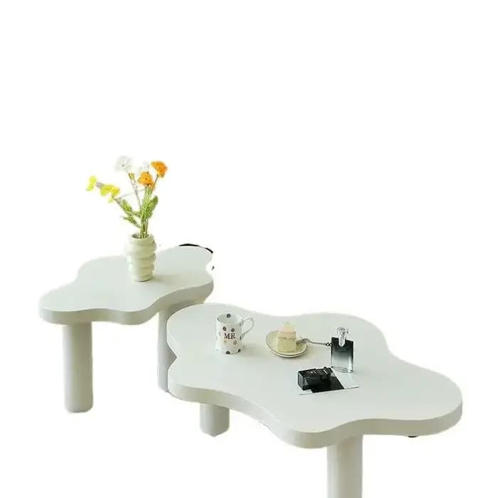Table d'appoint basse nordique en forme de nuage