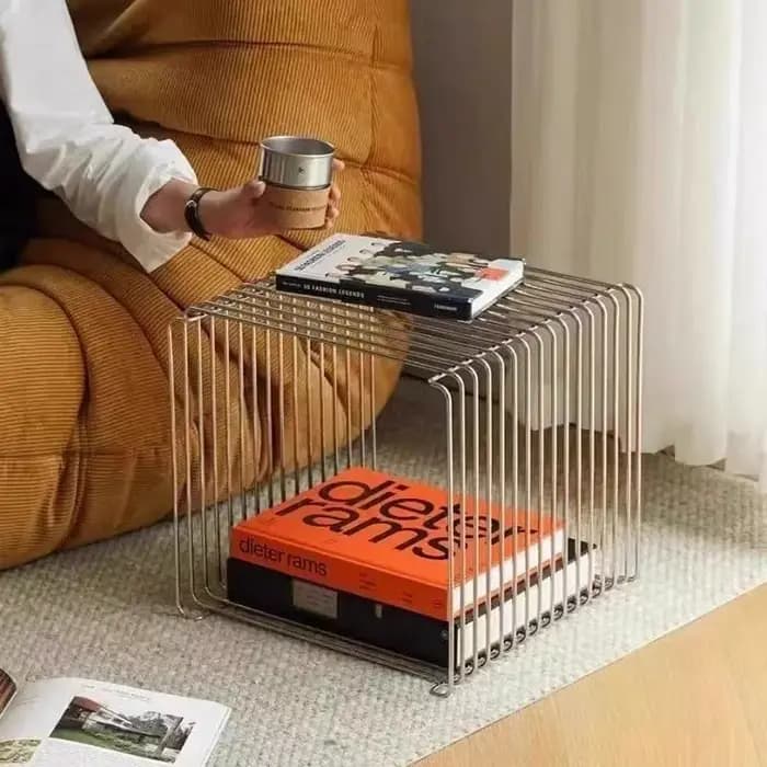 Table d'appoint brillante pour salon