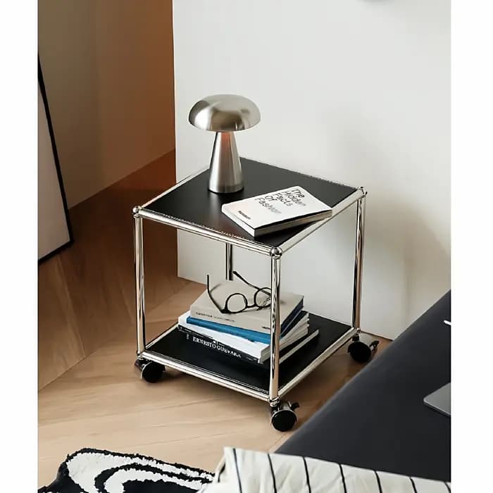 Table basse modulaire médiévale pour petit appartement