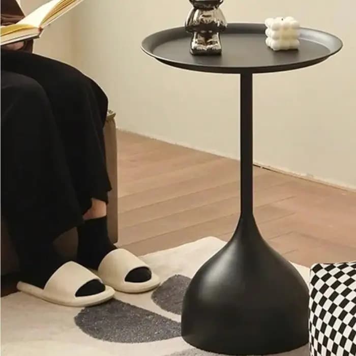Table basse nordique en fer forgé