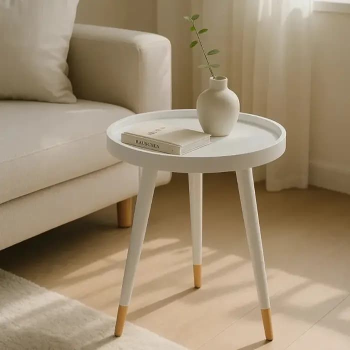 Table d'appoint ronde nordique minimaliste avec pieds dorés