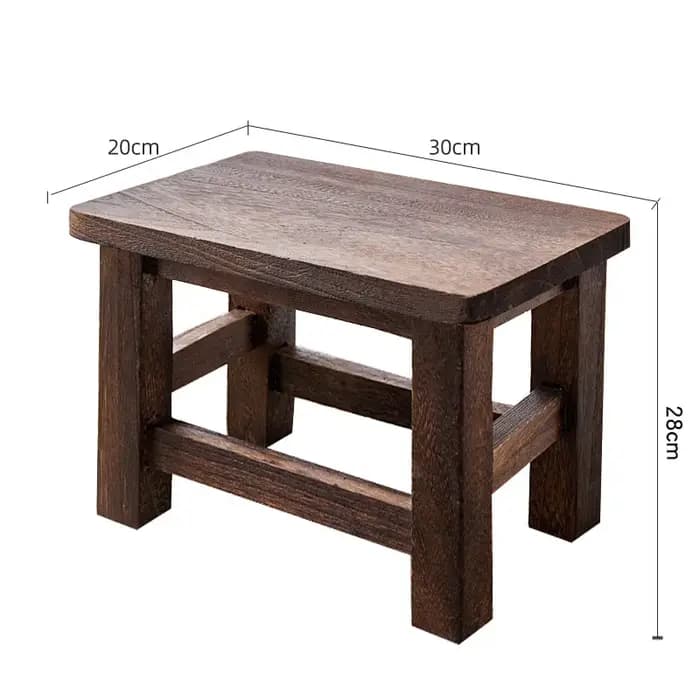 Nouveau tabouret en bois massif