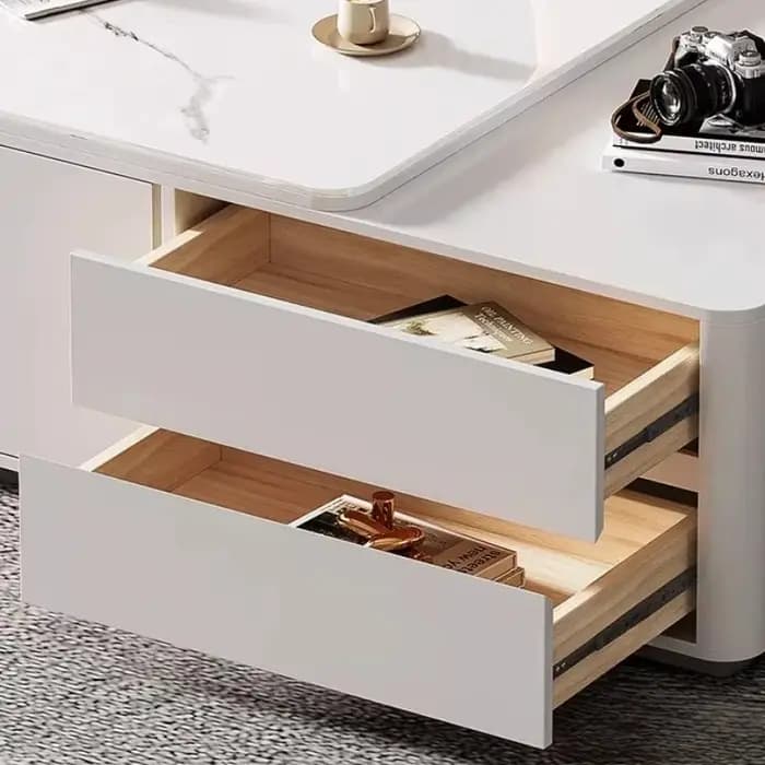 Table basse au design moderne en bois
