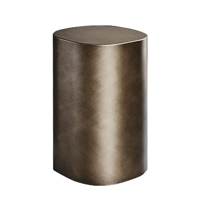 Table d'appoint élégante à cylindre ovale métallique dans une couleur bronze riche, parfaite pour l'