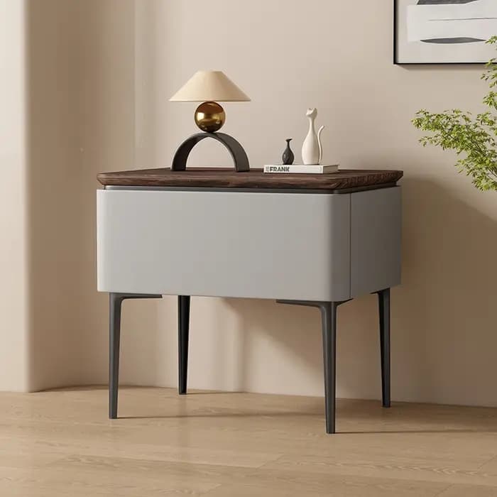 Table De chevet peu encombrante Style italien