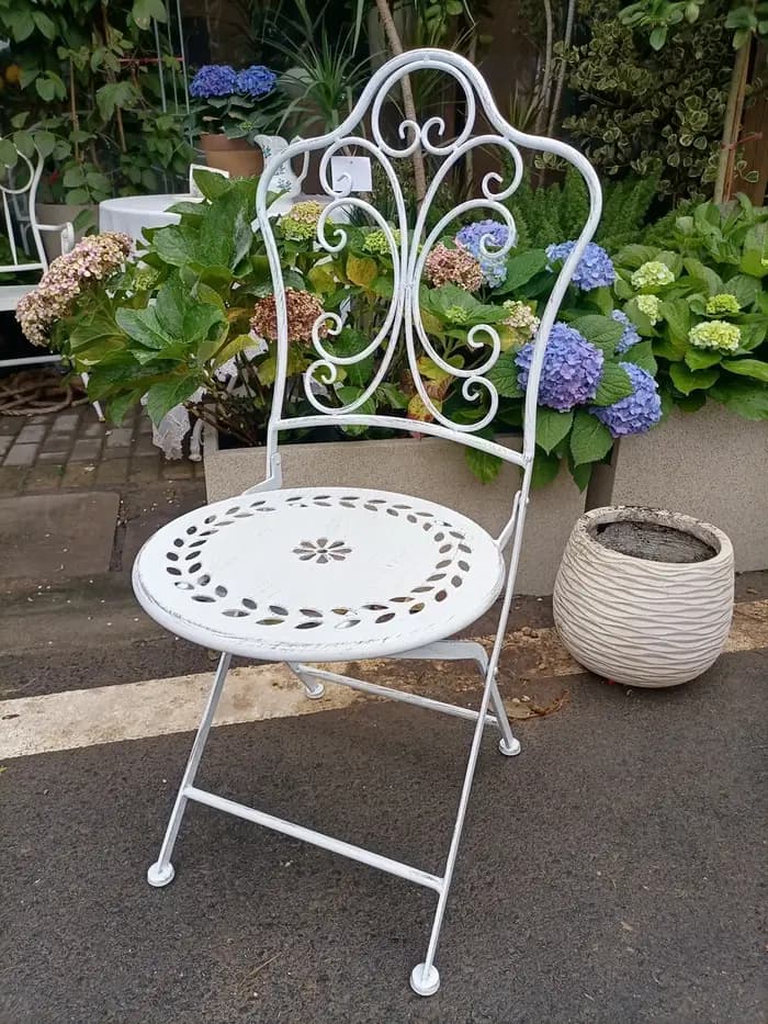 Silla Plegable américain rétro vieux motif creux chaise en fer forgé pliable cour extérieure Villa l