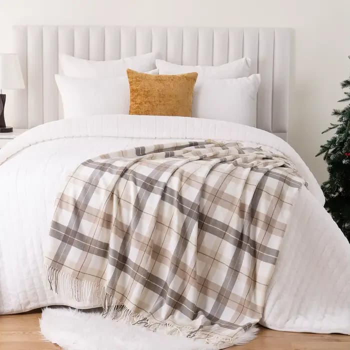 Plaid Battilo pour lit et canapé
